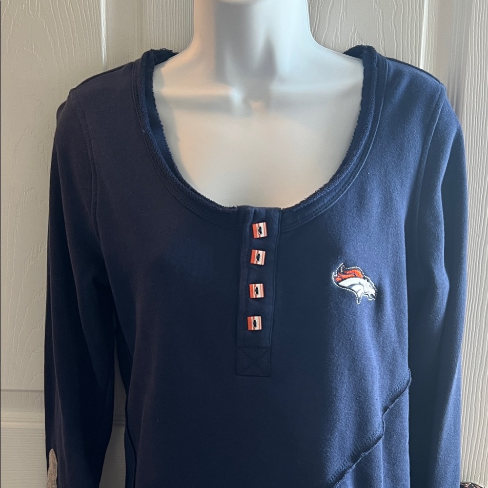 Women's Navy Long Sleeve Denver Broncos top